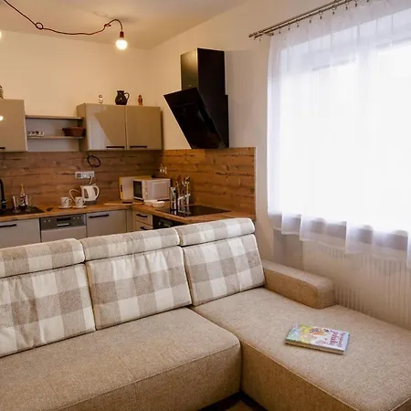 Apartman Zacler Exterior photo